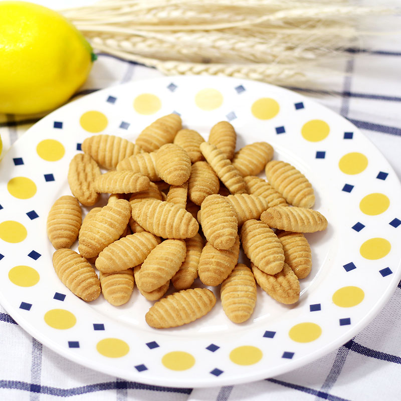 方广 宝宝零食 机能饼干(毛毛虫造型)3合1(原味+蛋黄+草莓味)180G/罐装(6个月以上婴幼儿适用)高清大图