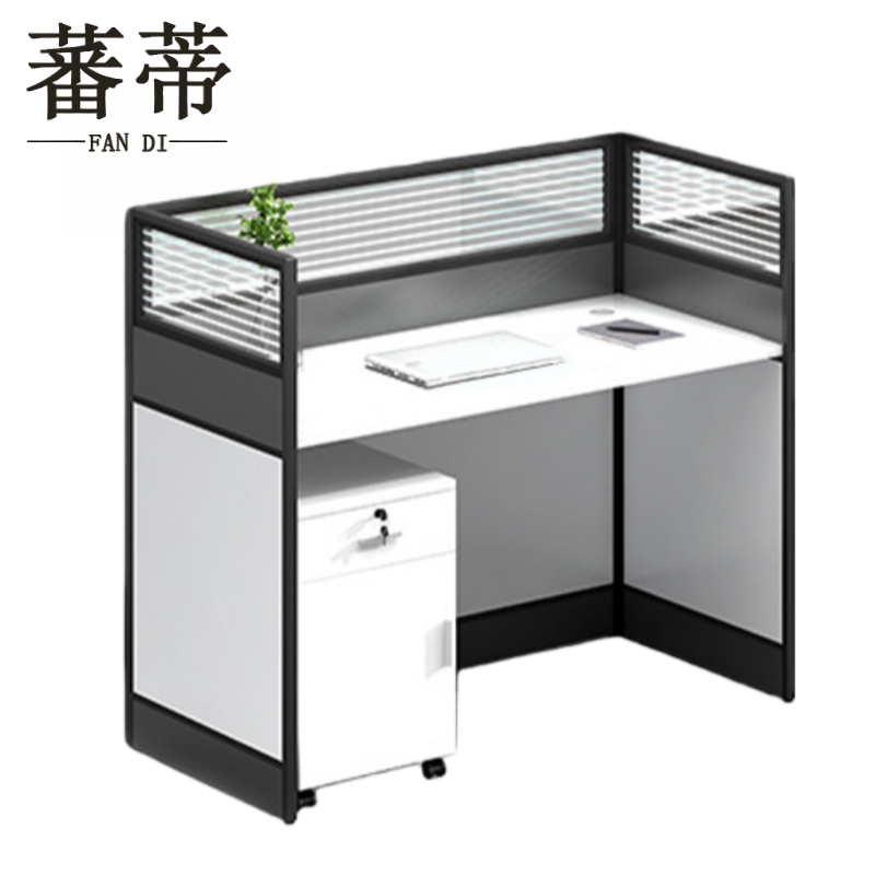 蕃蒂.办公桌高清大图