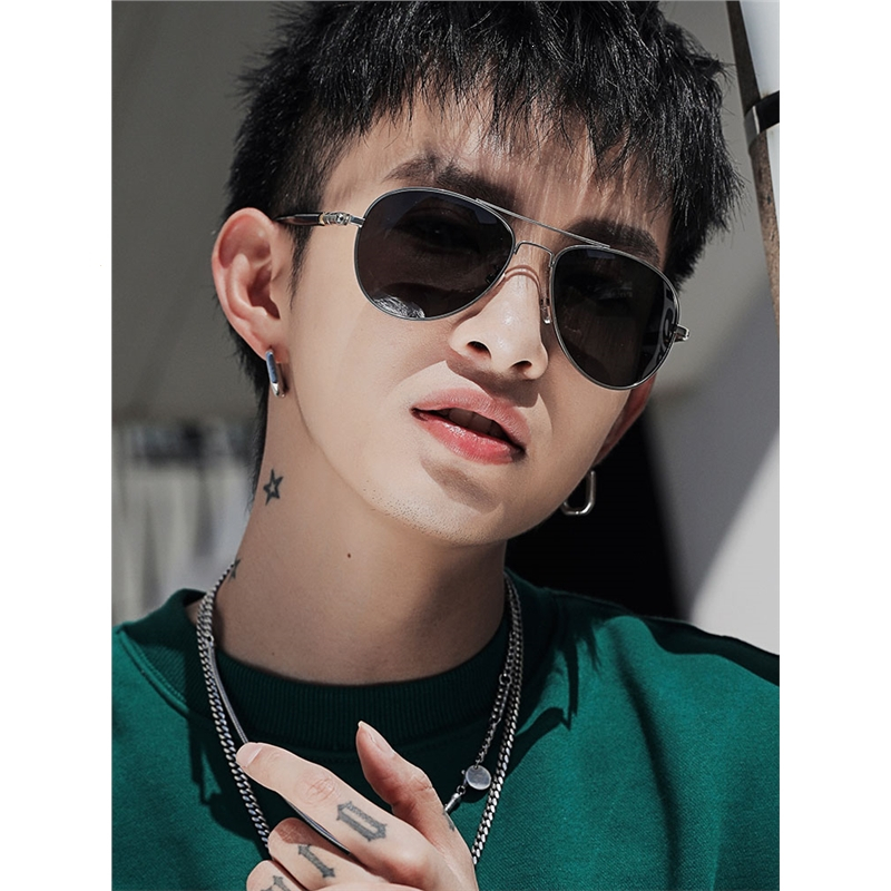 墨镜男士开车运动眼镜古达日夜两用变色太阳镜眼睛偏光驾驶钓鱼司机潮