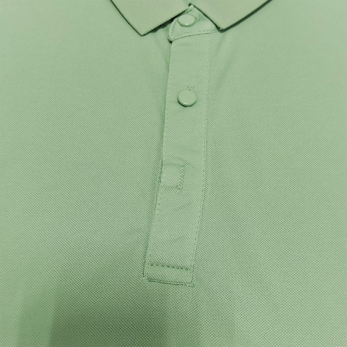 鸽护 短袖POLO 仿棉豆绿 件高清大图