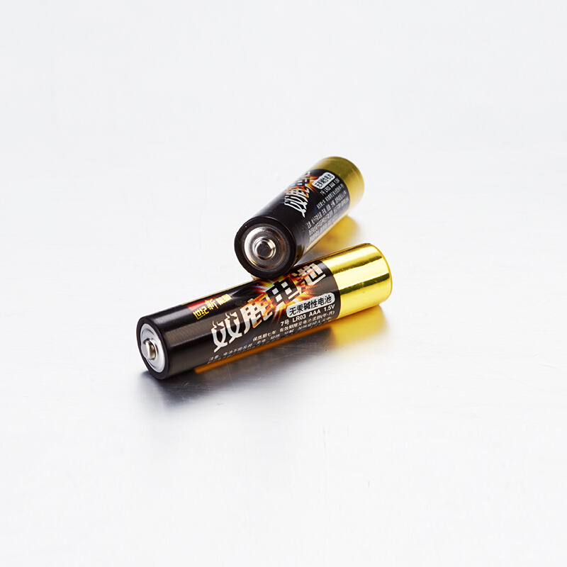 双鹿电池精品碱性7号6粒卡送1粒