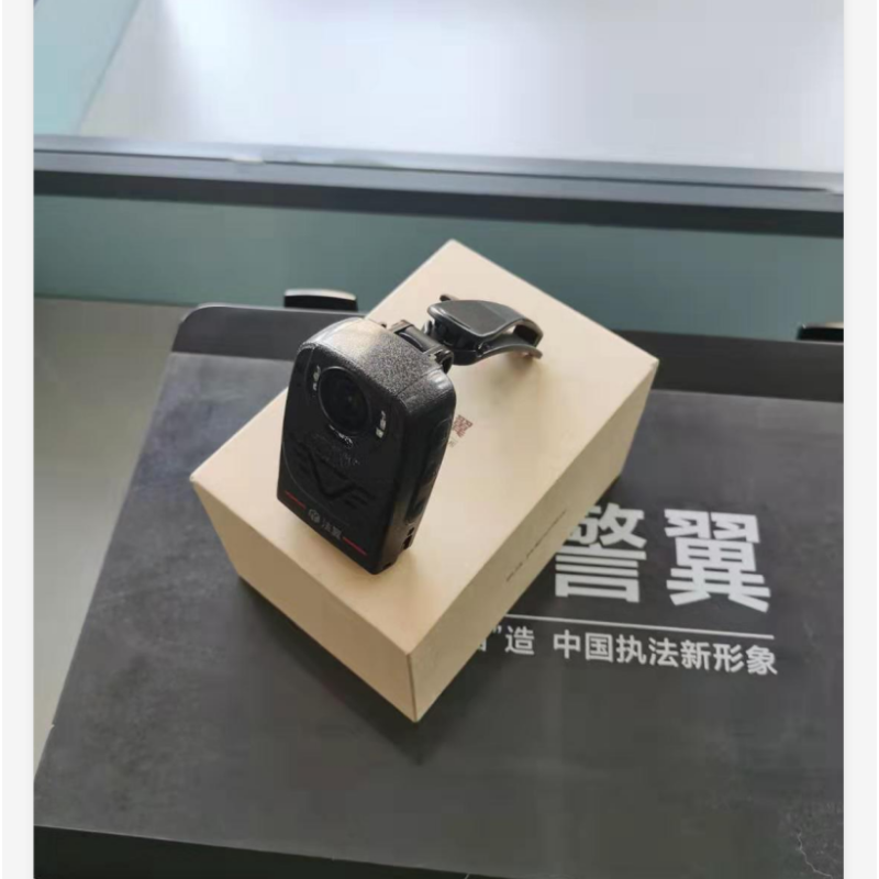 iDiskk 警翼(法翼32G)执法记录仪