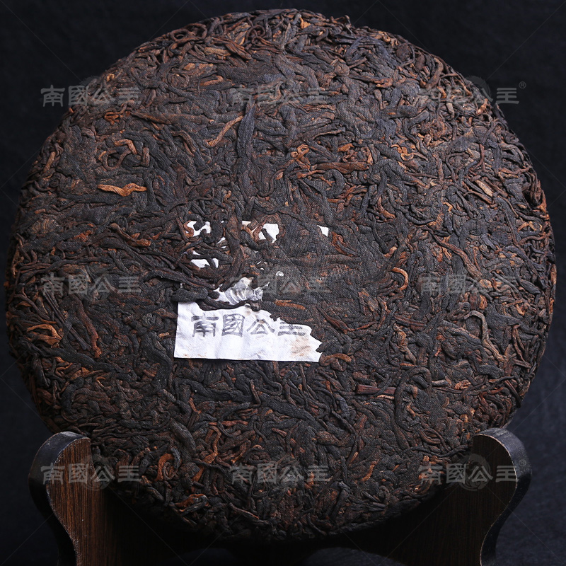 [鳯3升级归来]南国公主普洱茶熟茶357克景迈山熟普 南國公主 配年货尊贵礼盒高清大图