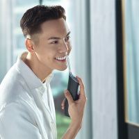 飞利浦(Philips) 喷气式冲牙器HX8401/03黑色 家用洗牙器水牙线 2档水压有效清洁9ml水箱容量方便携带