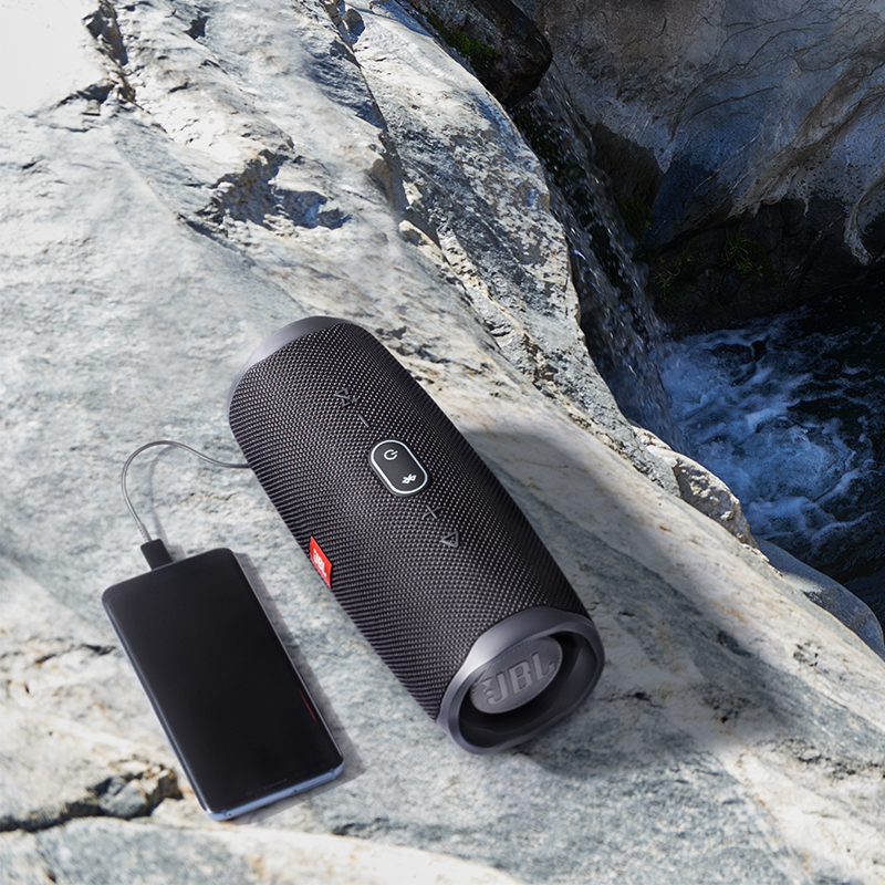 JBL CHARGE4 音乐冲击波四代 便携式蓝牙音箱+低音炮 户外迷你音箱 桌面音响 增强版赛道扬声器 黑色