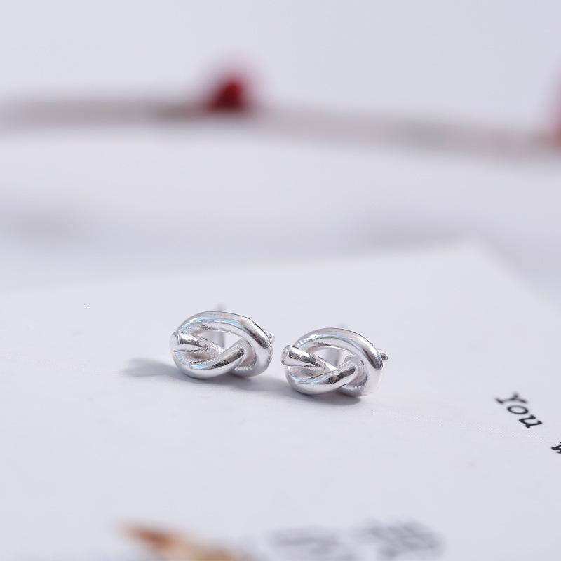 s925银时尚原创小结扣素银耳钉简约气质耳饰ywjy6199