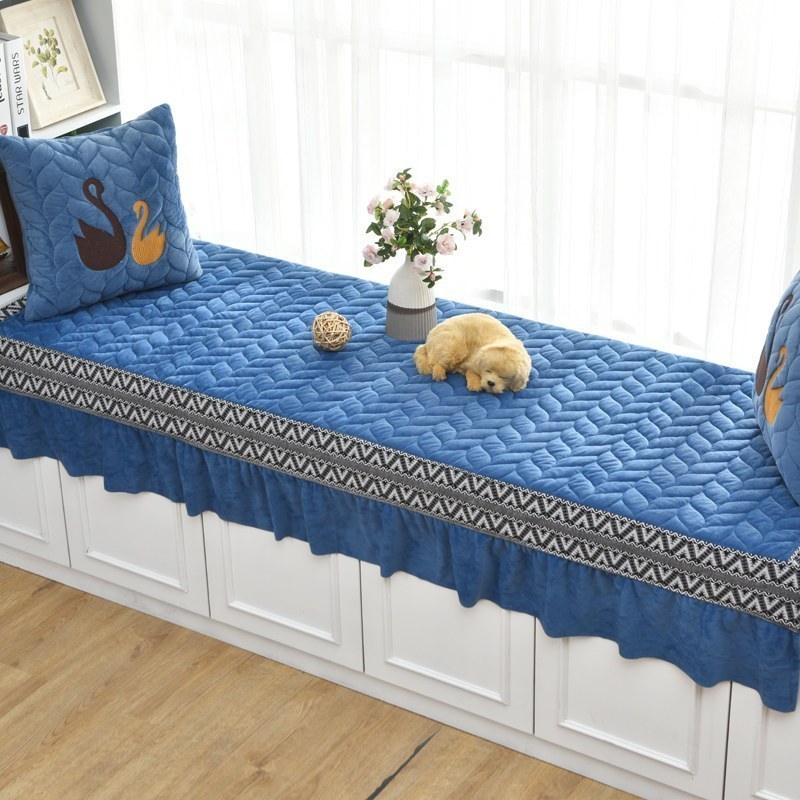 汐岩飘窗垫毛绒窗台垫秋冬阳台垫子飘窗装饰可定制防滑榻榻米垫美式 裙摆无天鹅-蓝色90*240cm