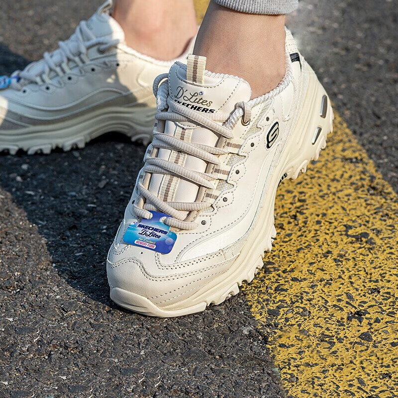 斯凯奇(Skechers)女鞋 2023秋季新款时尚舒适耐磨缓震厚底老爹鞋休闲鞋 11931-OFWT 5/35/内长2
