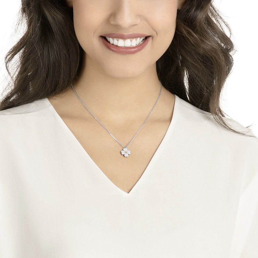 施华洛世奇(SWAROVSKI) 银色链黑色白色双面双色四叶草项链 两面戴5368980高清大图