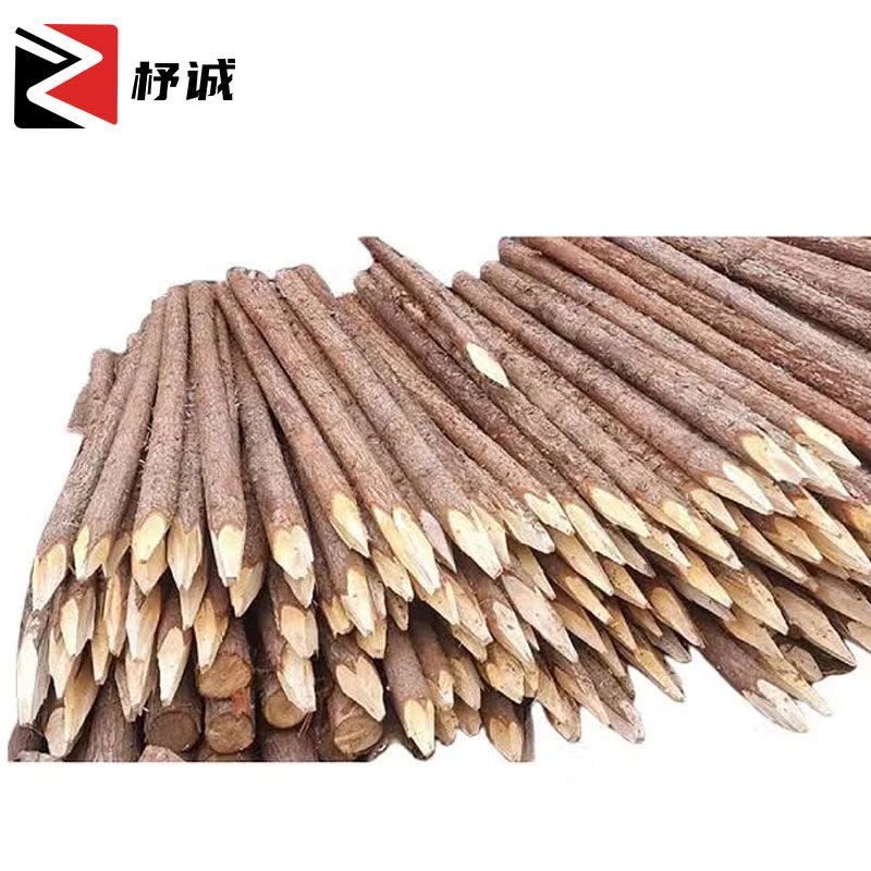 杼诚防洪木桩 直径8-10cm 长2米/根图片