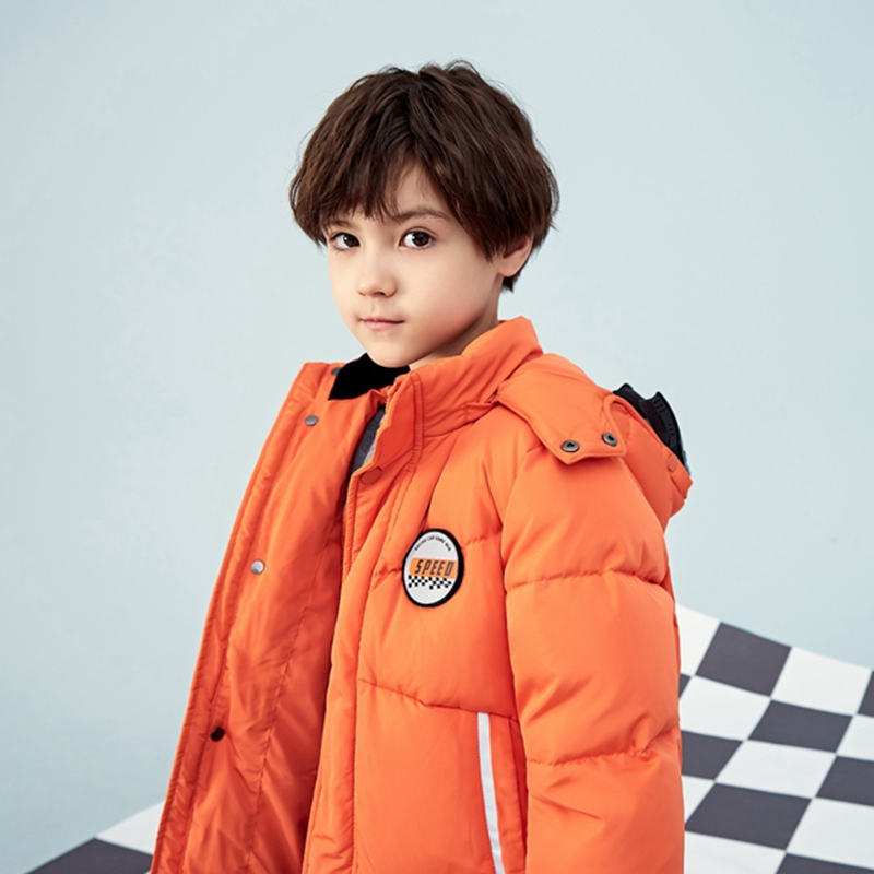 米喜迪mecity童装2019冬新款男童外套可拆卸奥特曼眼镜羽绒服 110/56 西瓜红