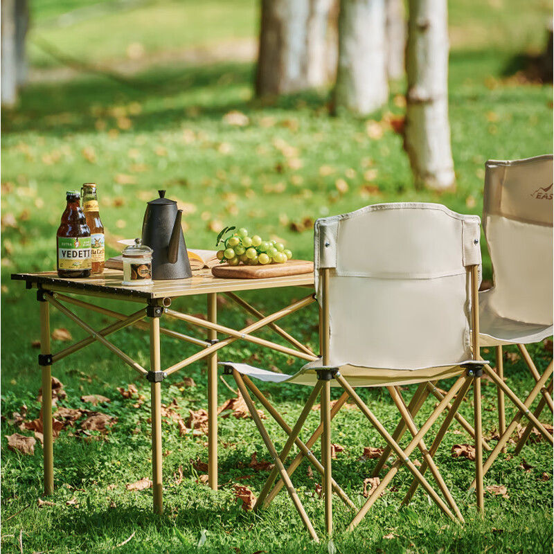 易路达 野趣户外帐篷+云途桌椅三件套高清大图