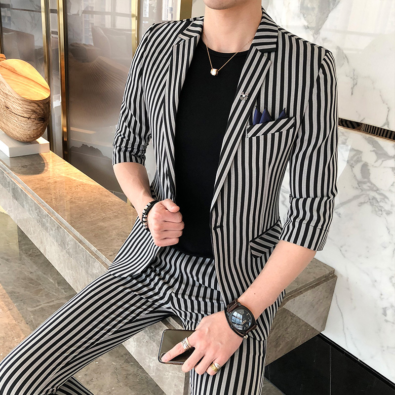新款时尚条纹西服男士休闲商务西装型师修身中袖西服套装男礼服