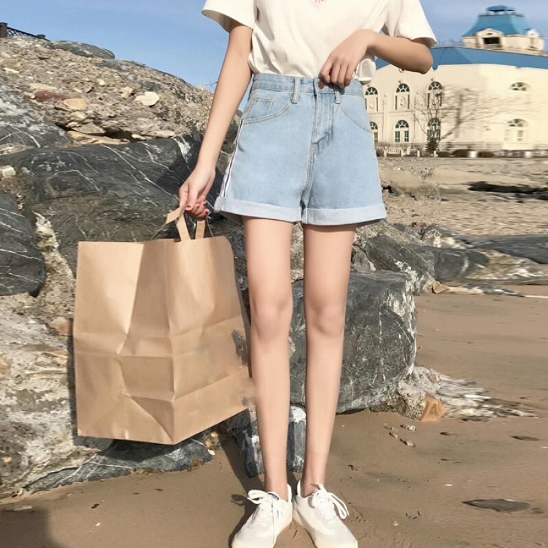 夏装女装新款韩版百搭撞色条纹阔腿裤短裤高腰卷边牛仔裤学生浅蓝色