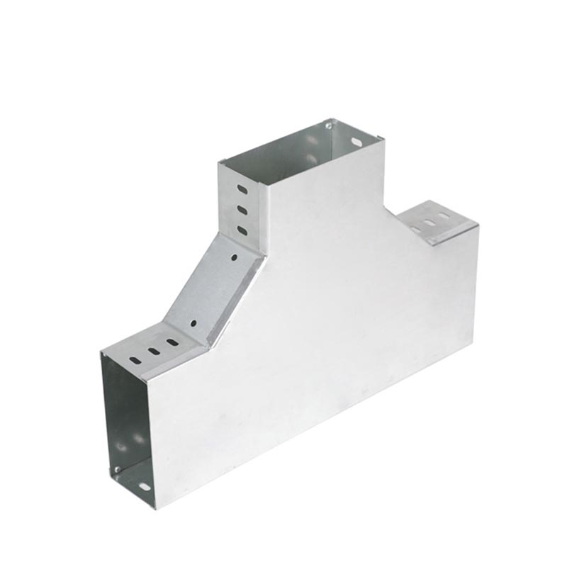 宇启恒飞镀锌走线槽水平三通100mm*50mm
