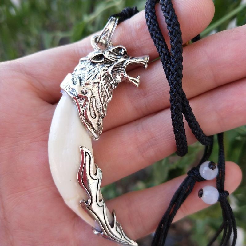 真品黑狗牙项链天然蒙古牙齿辟邪男士学生镶嵌真狼牙吊坠真牙 红眼双