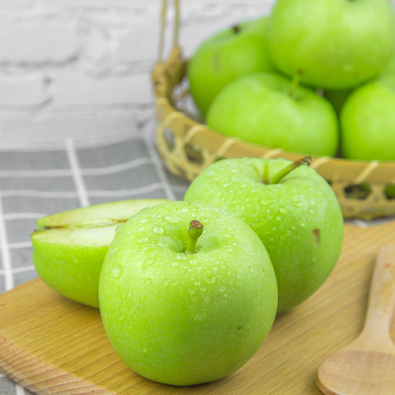 [熊猫鸟]智利进口青苹果 8个装 单果160-190g 新鲜水果 酸甜可口 孕妇
