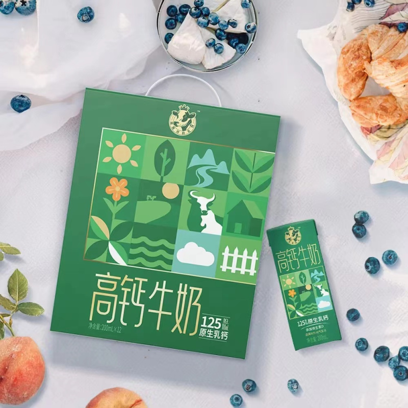 新希望白帝高钙牛奶 200ml*12盒 原生乳钙 新鲜牛奶鲜奶