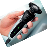 飞利浦（PHILIPS）电动剃须刀S5080多功能理容充电式男刮胡刀三刀头全身水洗干湿双剃