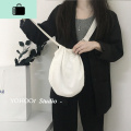 简约抽绳半圆包 纯色百搭斜挎包帆布单肩布袋日韩女小NEW LAKE 白色