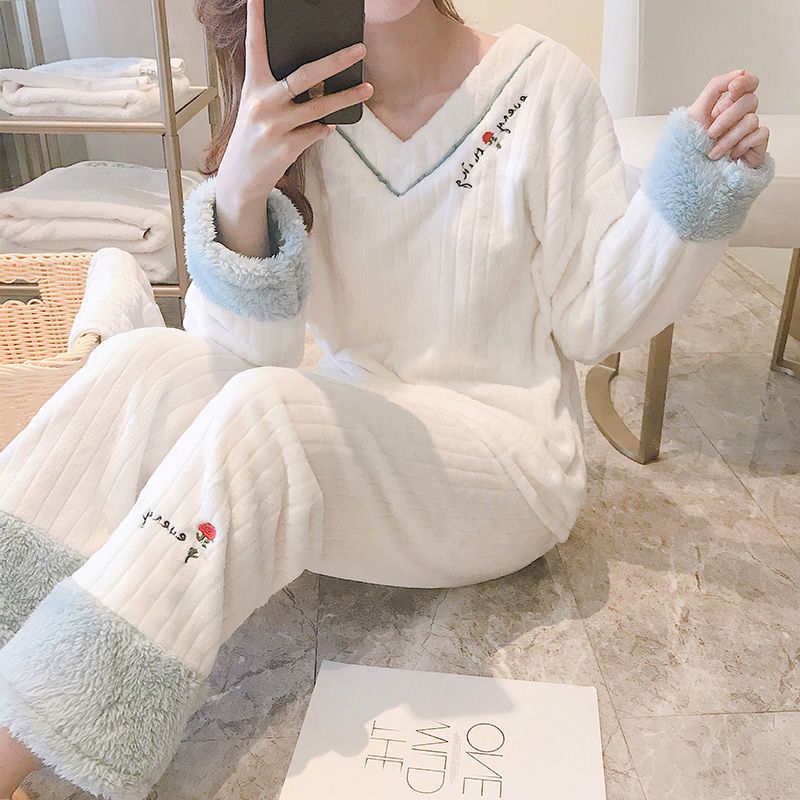 珊瑚绒睡衣女秋冬季加厚v领甜美可爱韩版公主风法兰绒家居服套装