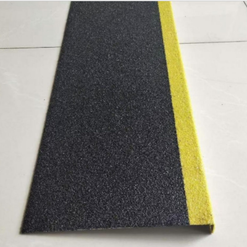 三盾型号:B8023玻璃钢楼梯防滑踏板尺寸(长800mm*宽230mm*厚30mm) 每/块高清大图