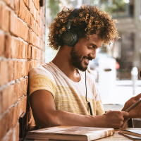 拜亚动力/拜雅 (beyerdynamic) DT240 Pro 标准HiFi级音质便携耳机34欧姆