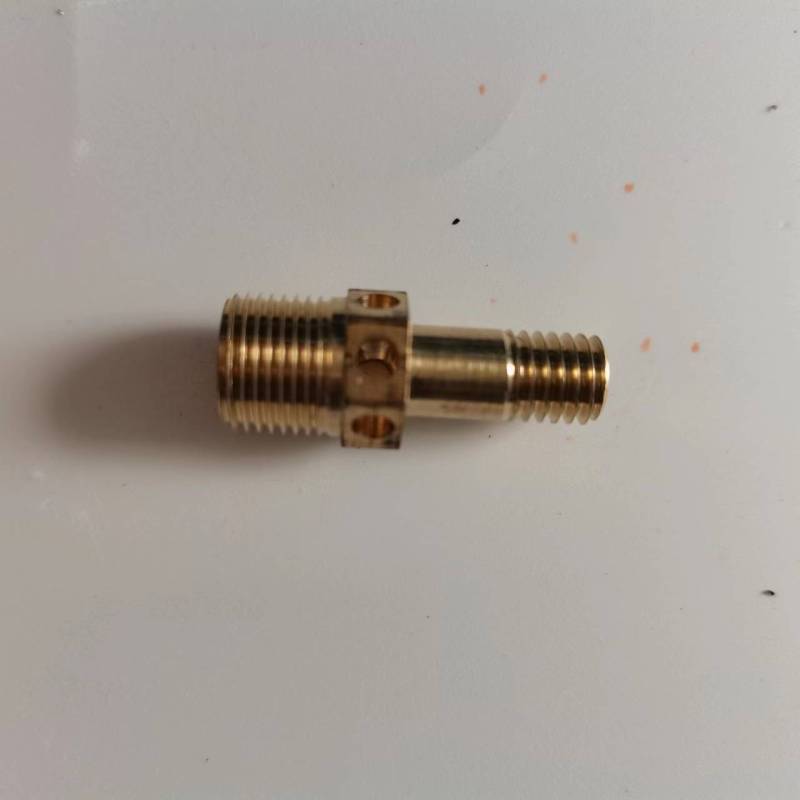 帮客材配 全新原装法迪欧燃气灶(液化气)主喷嘴2个通用2G08 2B08 2G11 JZY- 2B11高清大图