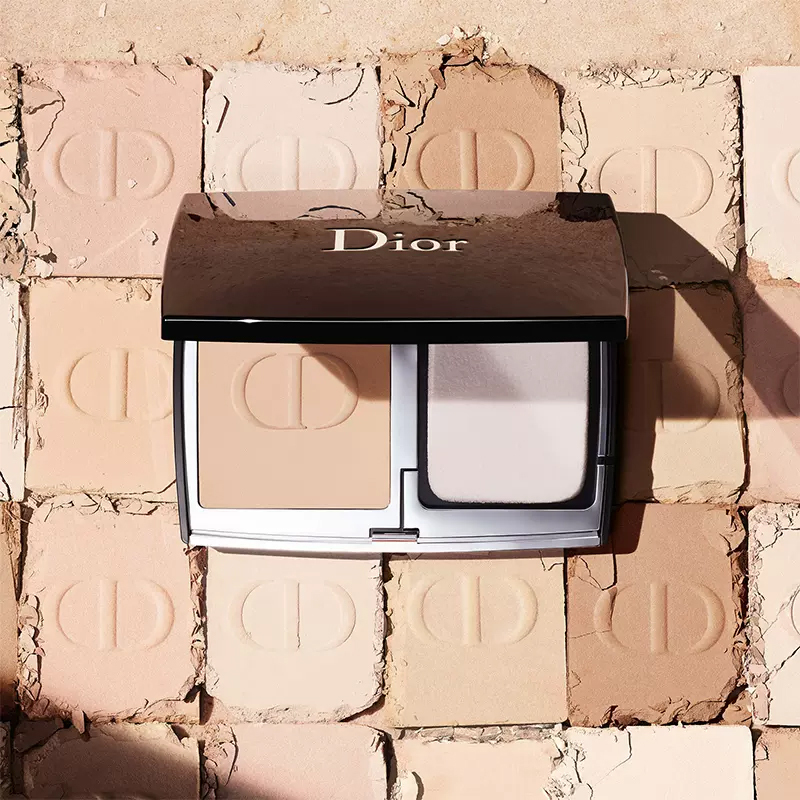 迪奥Dior 粉饼 10g 凝脂恒久粉饼SPF20 020#自然色 自然遮瑕