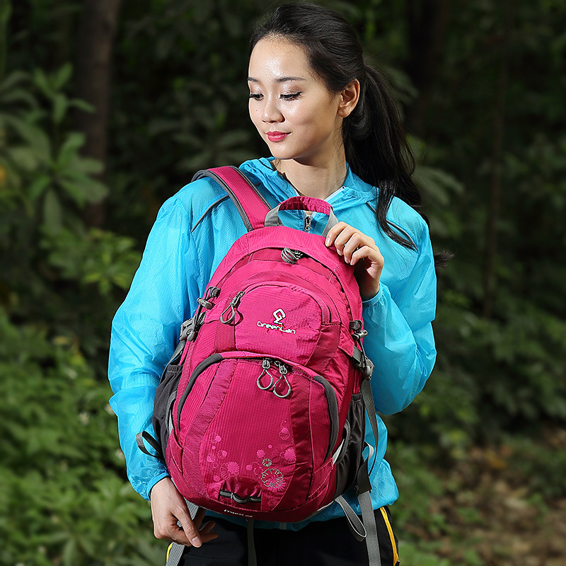 户外登山包双肩女士防水轻便多功能运动徒步旅行包旅游包