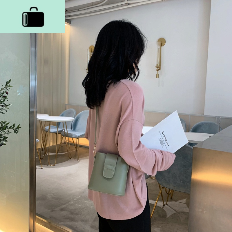 网红小包包质感斜挎女包2019秋冬新款时尚百搭复古洋气单肩水桶包NEW LAKE女士单肩包