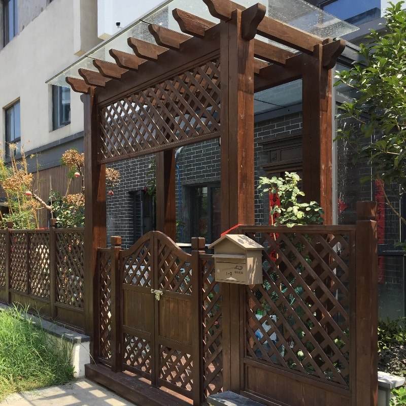 防腐木地板户外露台地台木板木方木条原木室外樟子松板材防腐木