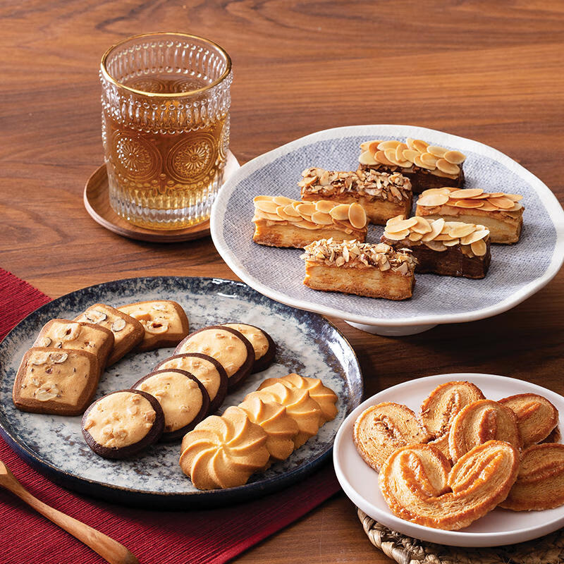 美心(Meixin)三重奏糕点礼盒331g零食曲奇杏仁条饼干年货送礼圣诞节礼物送女生高清大图