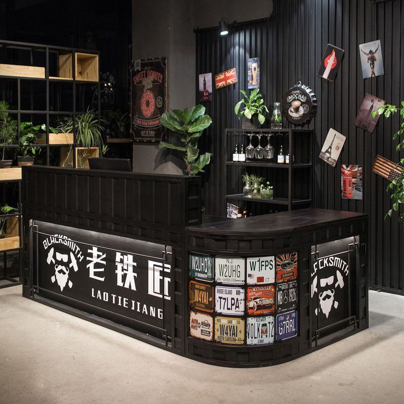 工业风复古收银台吧台柜台弧形转角酒吧吧台桌服装店铁艺酒柜吧台视频