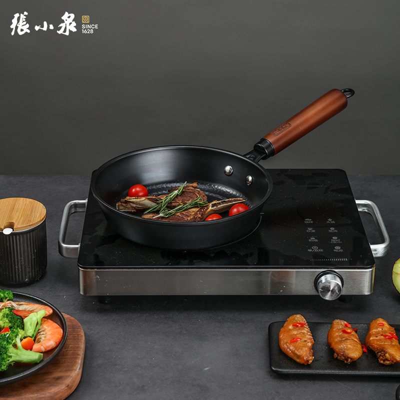 张小泉 古法锤纹三件套C35613000配置:汤锅22cm、煎锅22cm、炒锅32cm高清大图