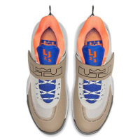 耐克 NIKE 篮球 AMBASSADOR XII 男子詹姆斯使节篮球鞋 BQ5436-002