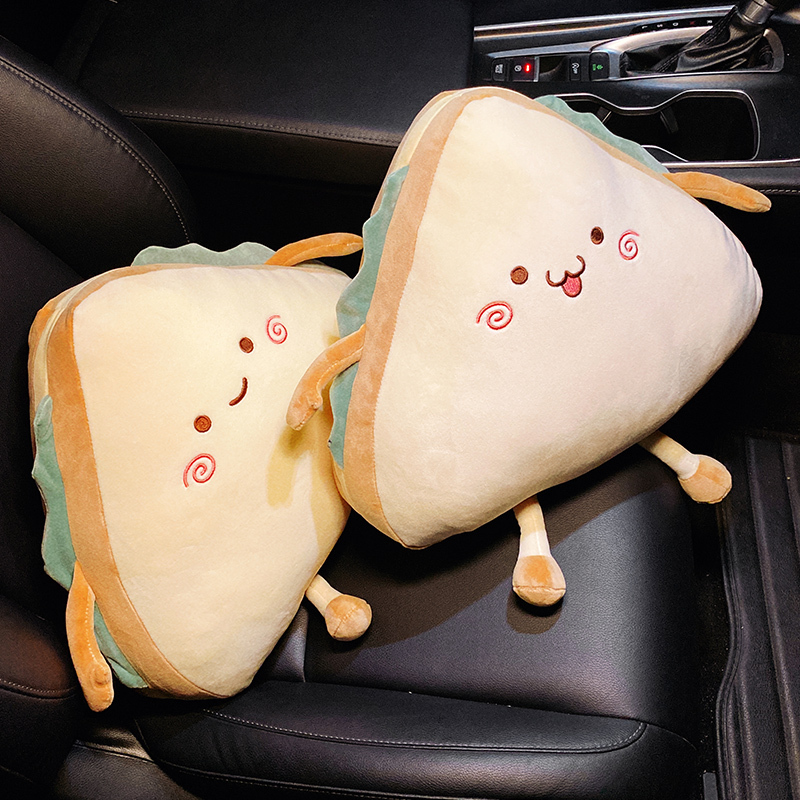 汽车抱枕可爱车内用品档创意车载腰靠垫套装护腰多功能装饰用品s4