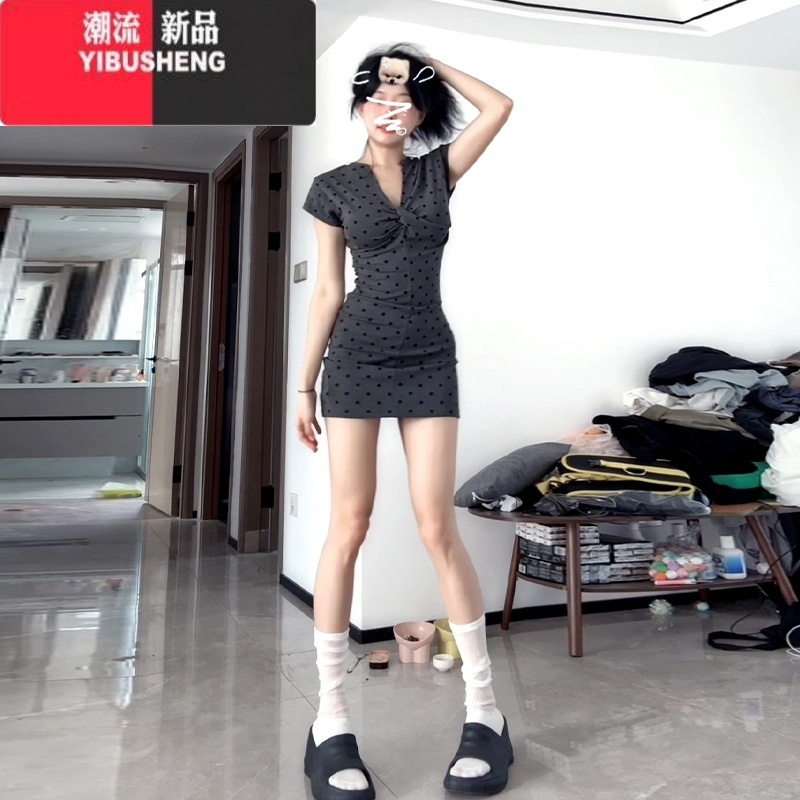 YIBUSHENG气质灰色修身显瘦波点连衣裙子女季2024新款V领包臀裙紧身性感