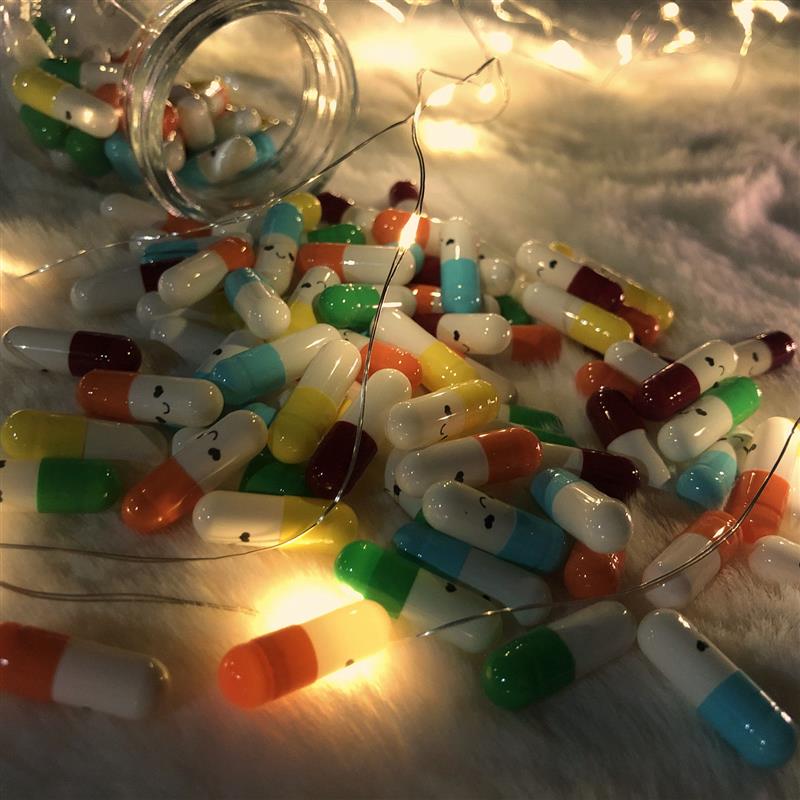 情人节礼物胶囊情书爱情胶囊创意diy生日男朋友走心别情侣礼盒|99颗卡通胶囊 瓶+胶囊+笔棒+灯+盒+袋+兔+可乐