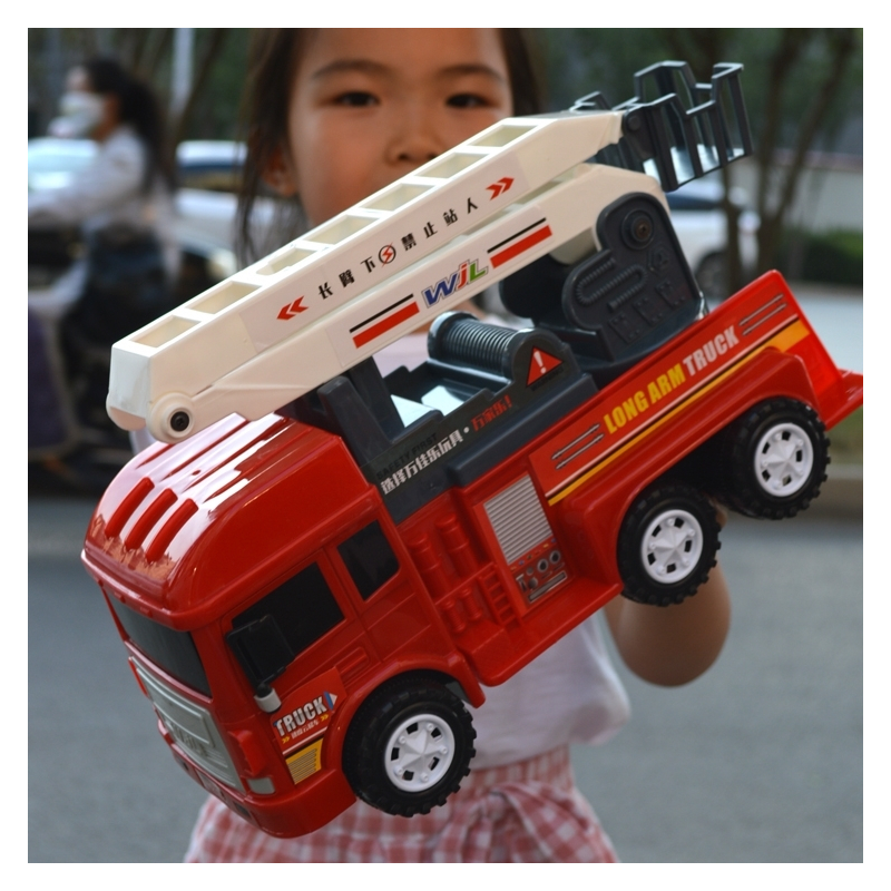 消防车玩具大号消防云梯车小孩儿童惯性车电动音乐万向消防云梯车