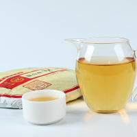 中粮中茶牌 云南普洱茶 2012年中茶第壹饼生茶饼357克