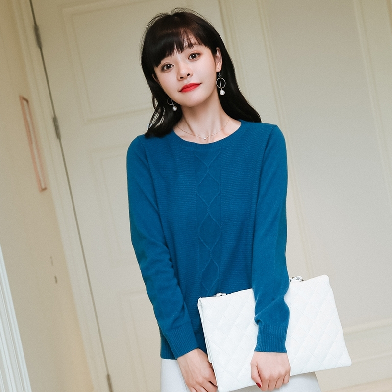 圆领打底衫纽花羊绒衫冬季女装2018新款针织衫女式毛圆领