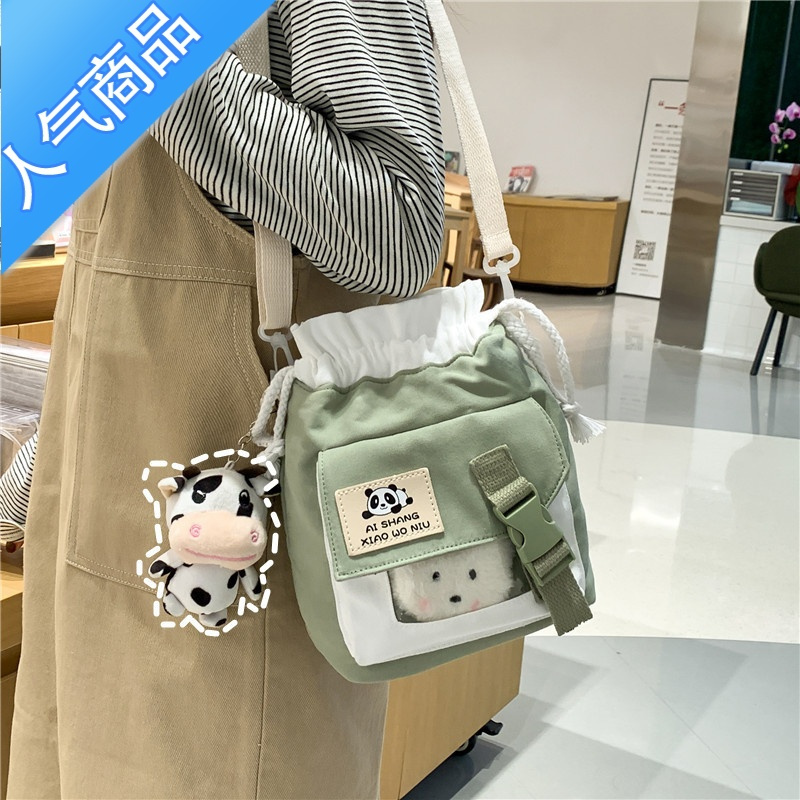 封后可爱小包包女斜挎2022新款日系少女原宿ins风森系学生单肩帆布包女包