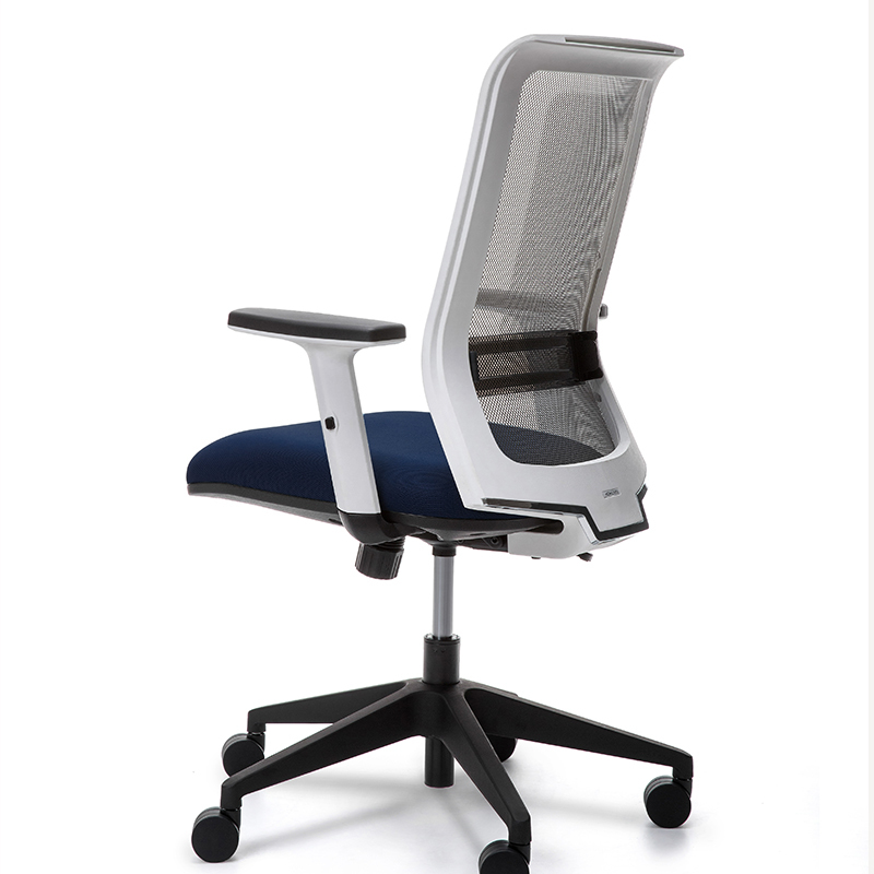 国誉kokuyoentry白框软脚轮树脂脚办公椅视频