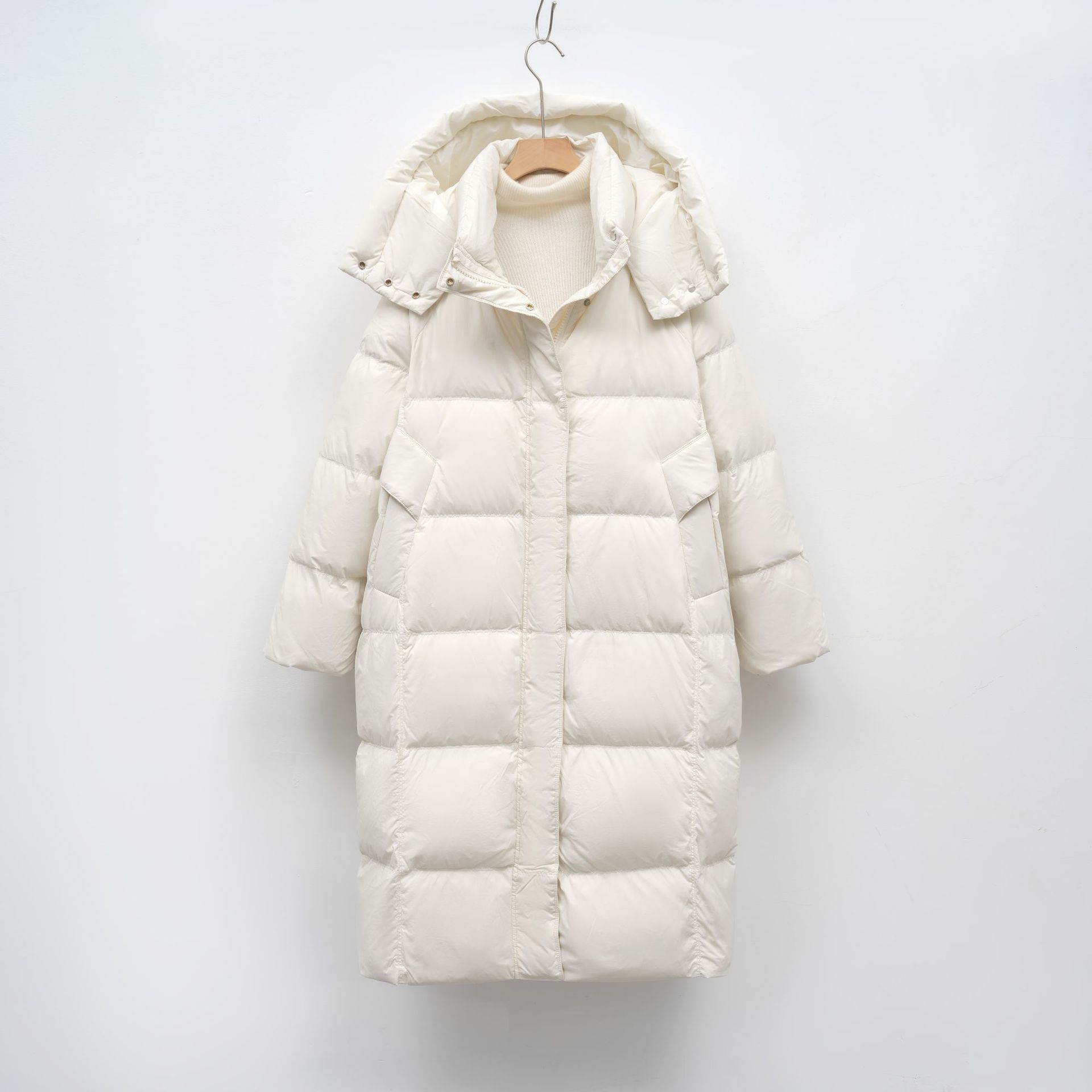 冬季中长款韩宽松面包服休闲外套白鸭绒保暖连帽羽绒服女高清大图