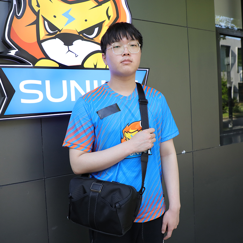 [全球首发电子竞技款]TUMI途明 ALPHA BRAVO系列LOL游戏专用男士斜挎包02325003D黑色