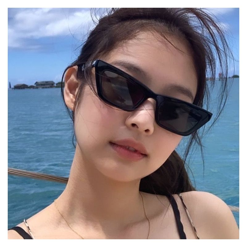 网红街拍复古小脸太阳眼镜酷黑小jennie同款墨镜女潮ins方框蹦迪