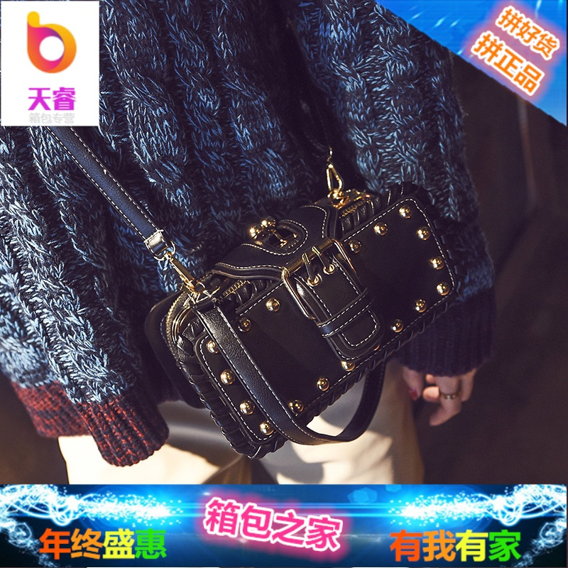 小包包女2018新款潮韩版个性手提包铆钉小方包港风复古单肩斜挎包