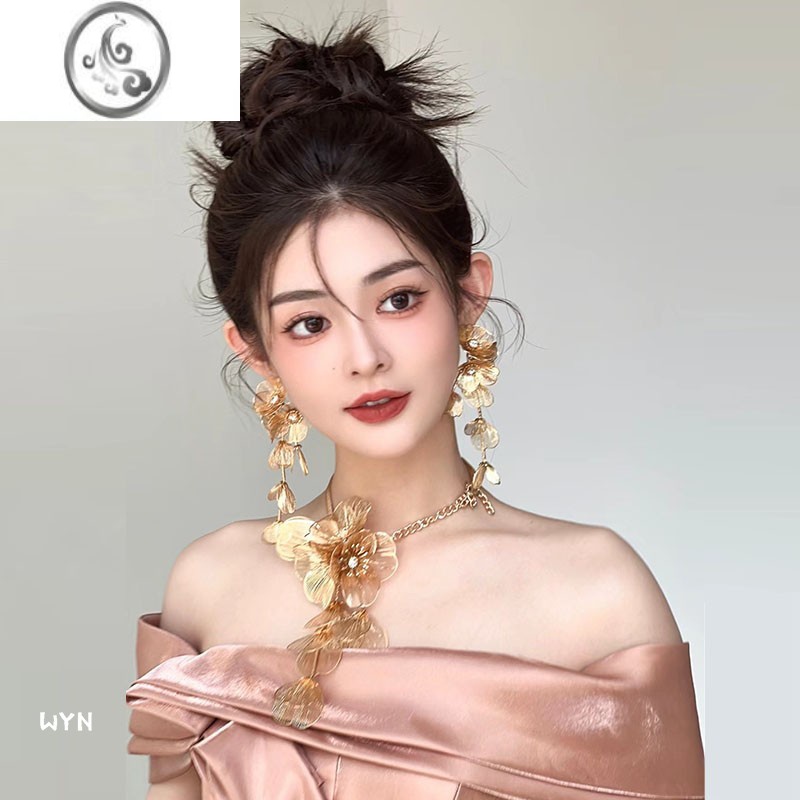 JiMi2023新款设计感金属花朵流苏项链高级气质婚纱锁骨链复古新娘结婚 模特同款项链+耳环