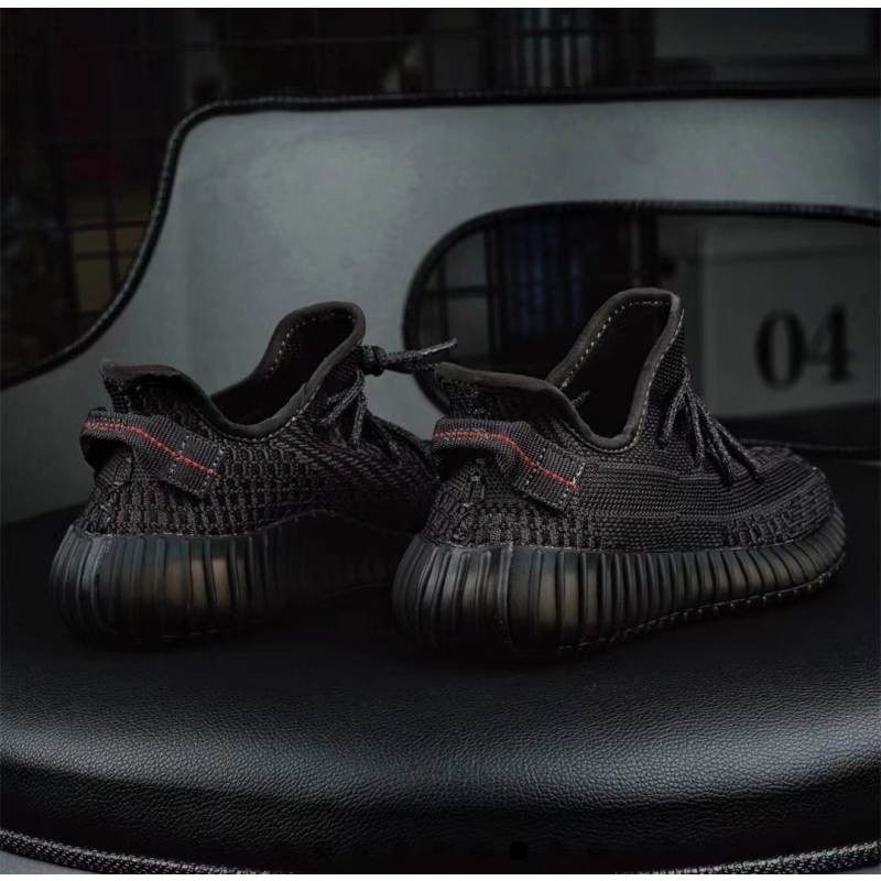 UYEEZY运动户外减震运动2022新款黑满天星超酷潮流设计跑鞋厚底情侣椰子350运动鞋新款